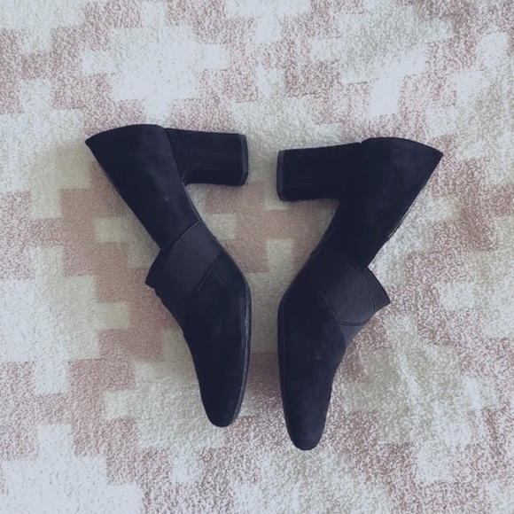 Donald Pliner Pacha Suede and Elastic Pumps Sz 10, EUC - Picture 3 of 5